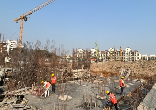 The house of Abhinandan Lodha in Naigaon Construction